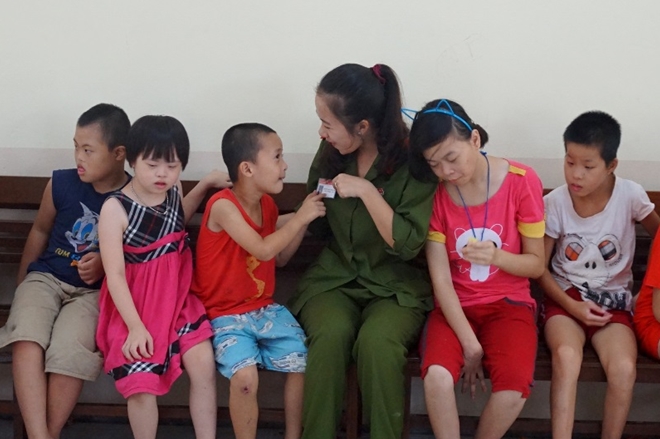 Đem Trung thu sớm tới với trẻ em khuyết tật Việt - Hàn - Ảnh minh hoạ 12